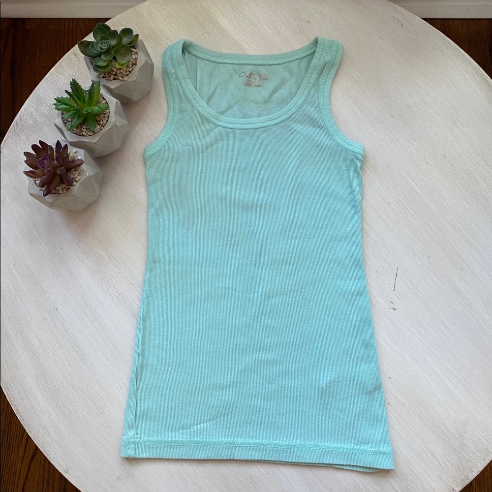 🌸5 for $25: Tank Top
